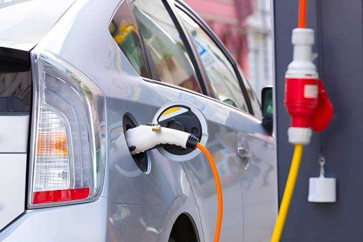 Installation borne de recharge électrique Villemomble